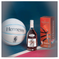 HENNESSY V.S.O.P. NBA GIFT BOX COGNAC 0,7L + OPAKOWANIE