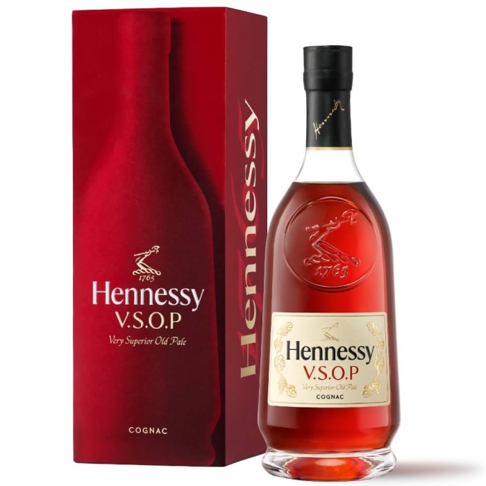 HENNESSY V.S.O.P. 0,7L + KARTONIK