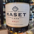 CAVA MASET BRUT HISZPAŃSKIE WINO MUSUJĄCE WYTRAWNE 0,75L