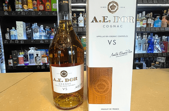 A. E. DOR VS Selection Cognac 0,7L + kartonik