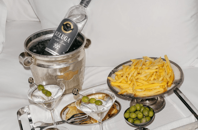Beluga Gold Line Vodka Gastronomique 0.7L in a leather case